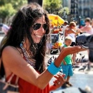 Meet your Posher, Ana